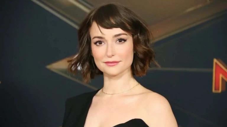 Milana Vayntrub Net Worth: From AT&T Girl to Hollywood Star Milana Vayntrub Net Worth